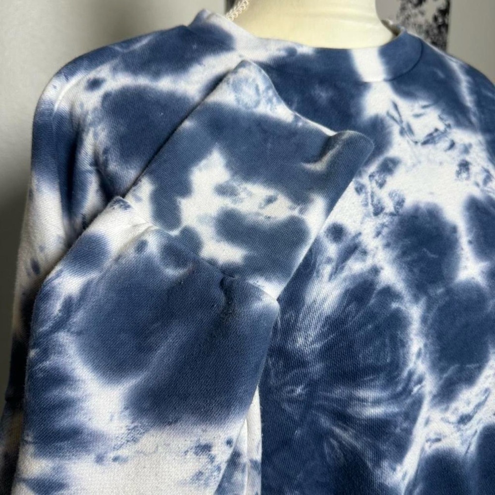 Loose Tie-Dye Cropped crew-neck sweatshirt - Picture 2 of 7